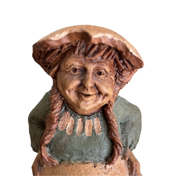 Tom Clark “Debbie”Gnome - Picture 2 of 7